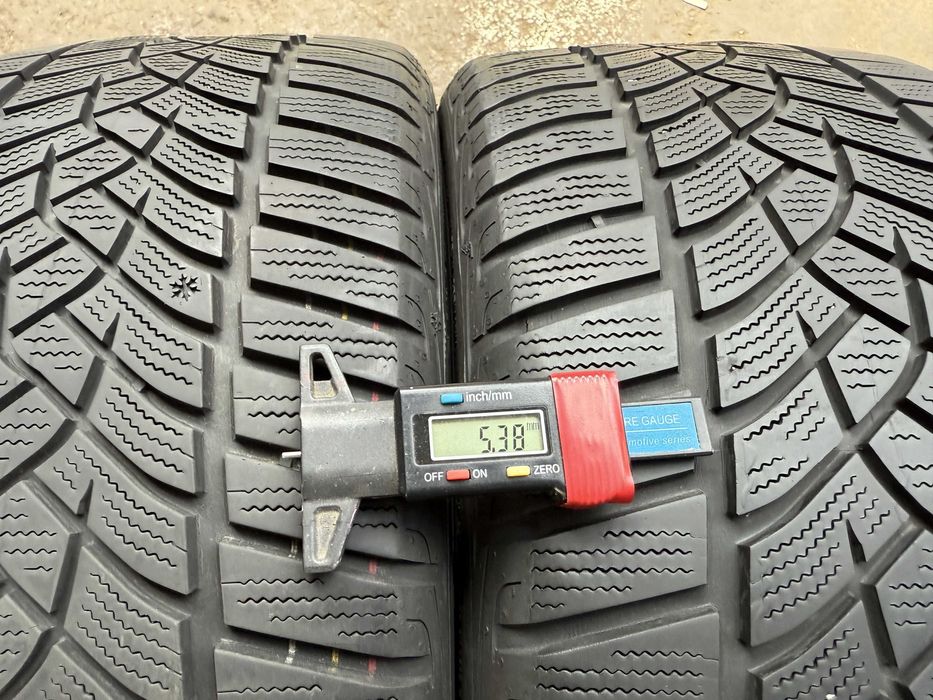 2x Anvelope Iarna 225/40 R18 - GoodYear Ultra Grip Performance Gen.1