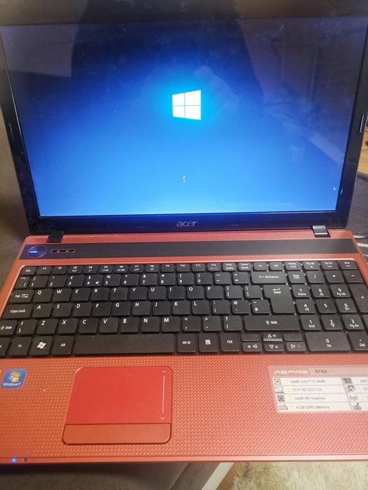 Лаптопи Acer 5742 model