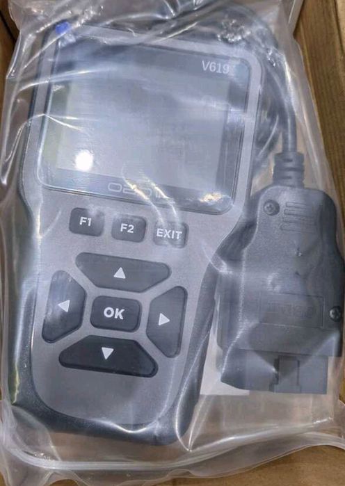 OBD 2 Четец на кодове, живи данни