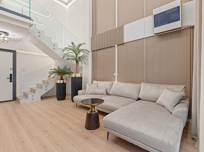 Duplex 2 cam GranVia, curte privata, Sector 2