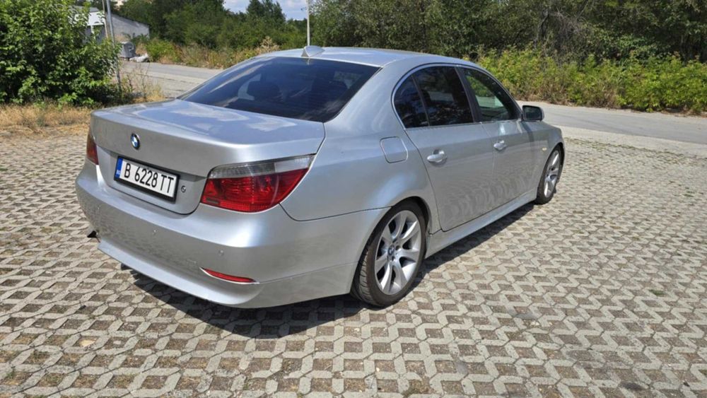 Bmw E60 525d  2004г.
