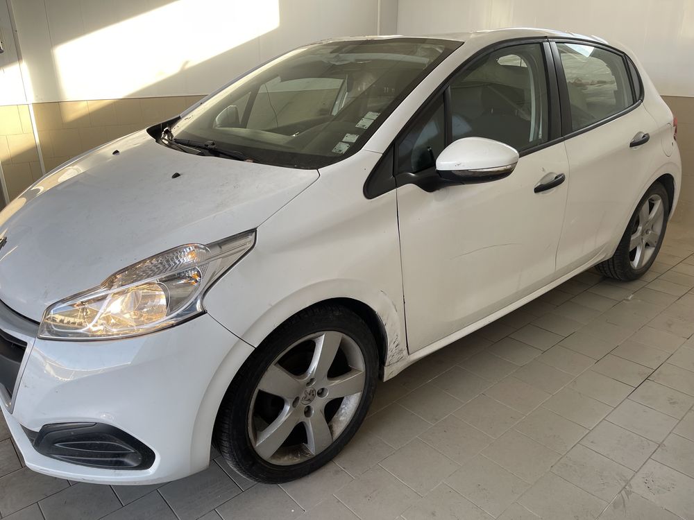 peugeot 208 1.6hdi 75hp НА ЧАСТИ