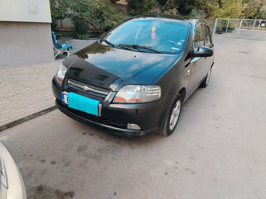 Шевролет 
Топ състояние. С регистрация - област Варна 
1.2 - 73кс - Бе