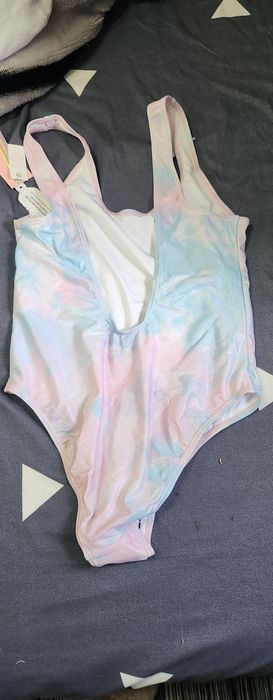 Costum de baie intreg