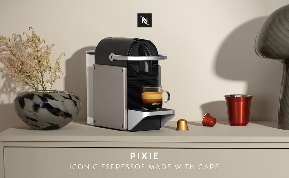 кофемашинка Pixie titan от бренда Nespresso