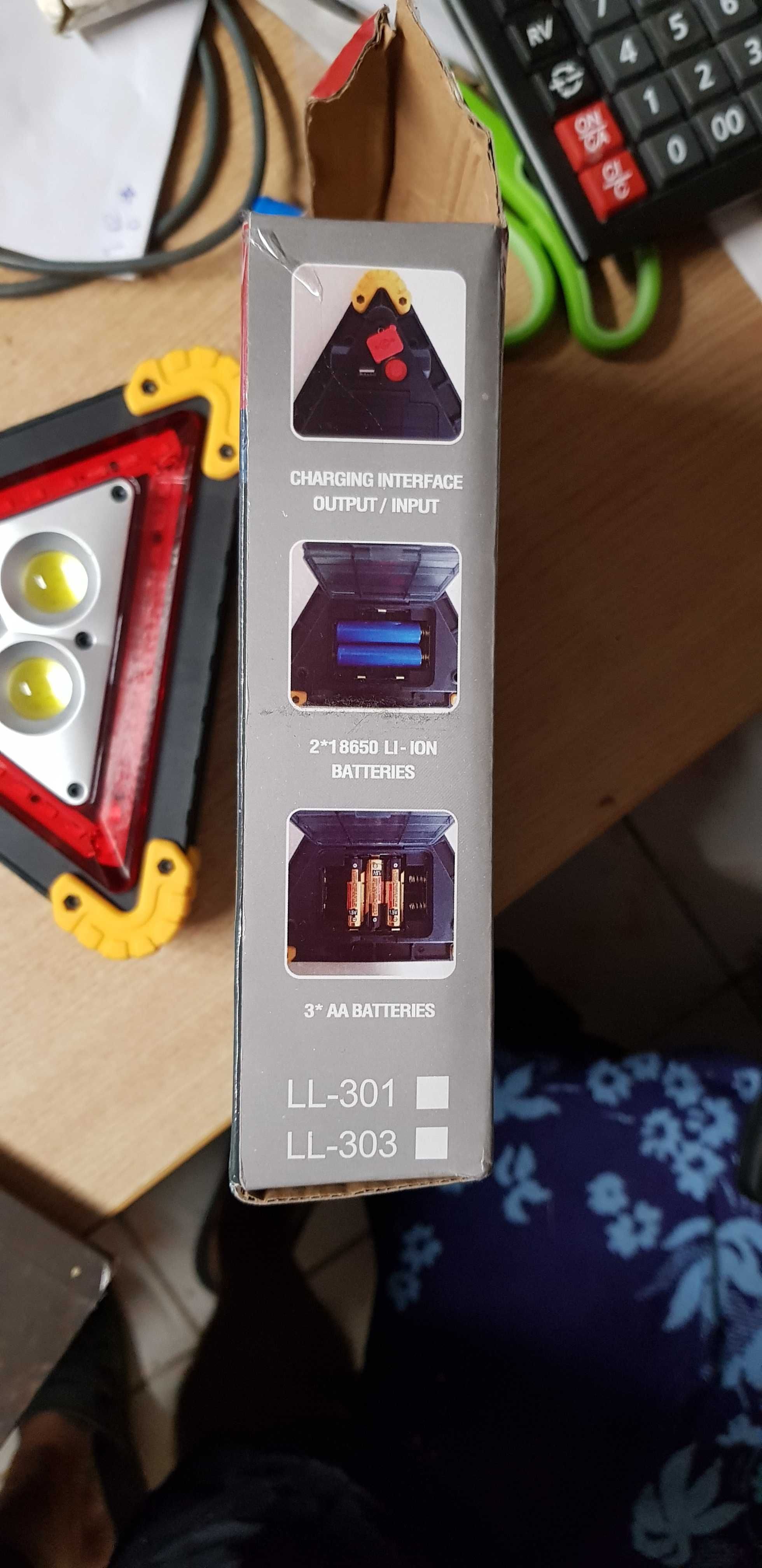 Lanterna LED Multifunctionala Semnalizare Avarie Urgenta incarcare USB
