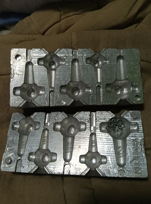 Продам хороший состояние для свинца заливать вниё свенца можно хороший