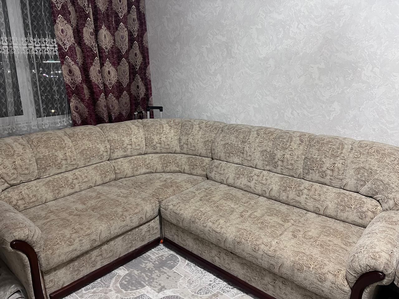 Продам срочно диван