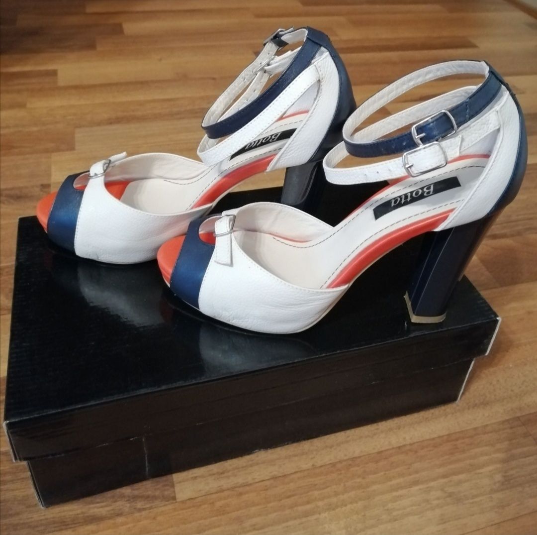 Pantofi dama marimea 36