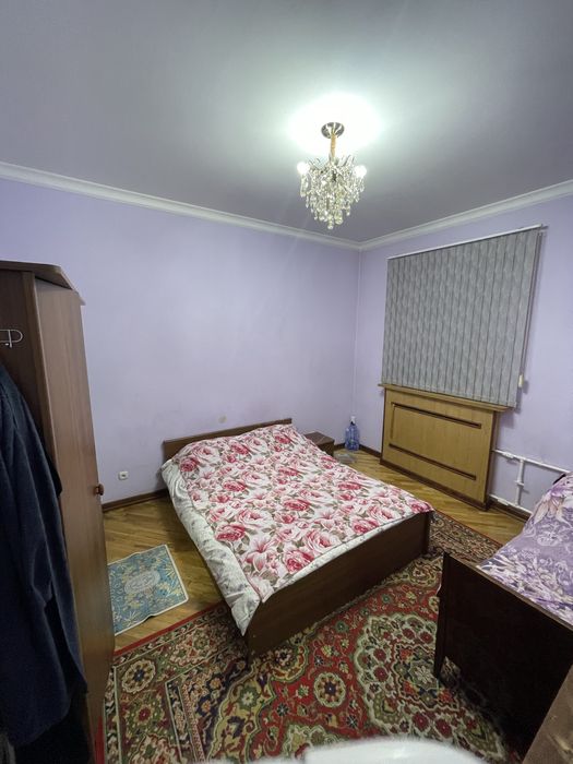 Просторная 4-комнатная квартира с огородом и подвалом