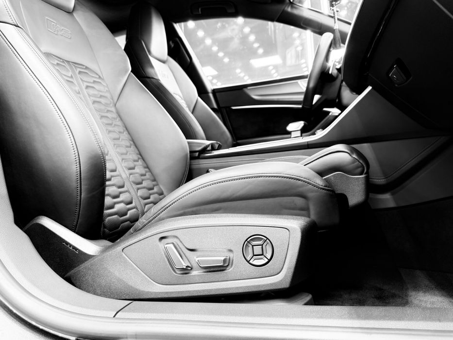 Audi rs7 quattro mild-hybrid