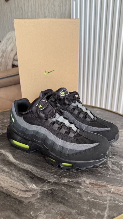 Vand Nike air max noi