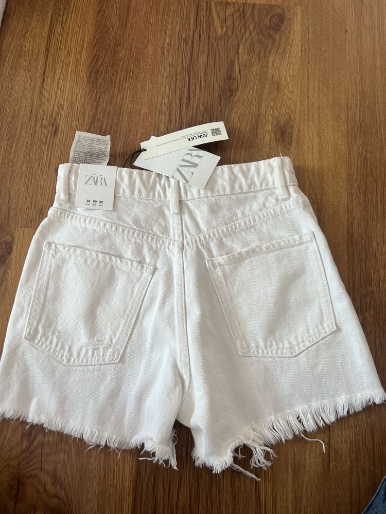 Къси панталони Zara