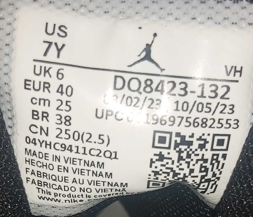 Nike Air Jordan 1 Mid "Reverse Panda" - Номер 40