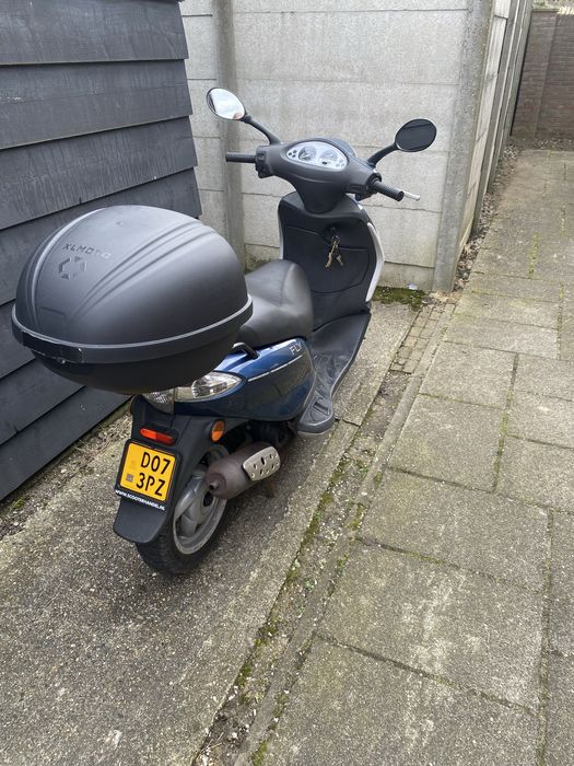Piaggio Fly50cc 4 timpi