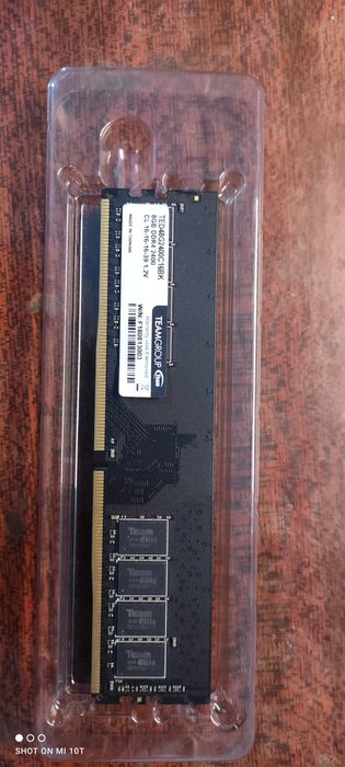 Оперативная память 8 гб DDR4 2400гц