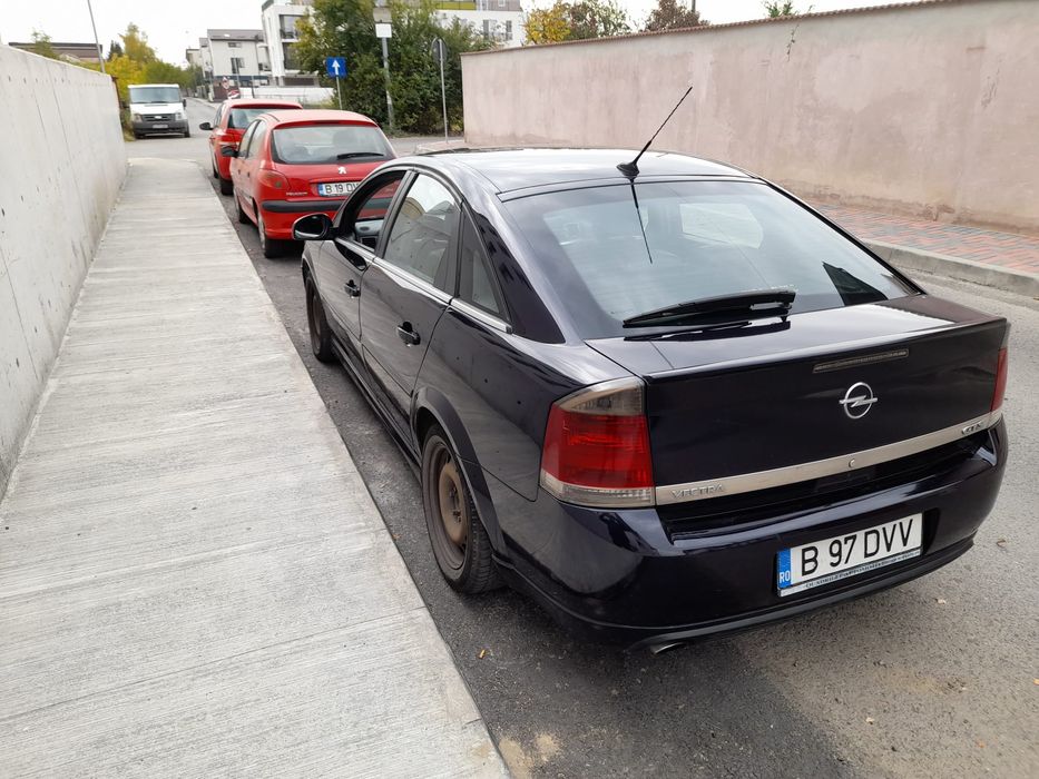 Proprietar vând Opel Vectra C GTS  2006