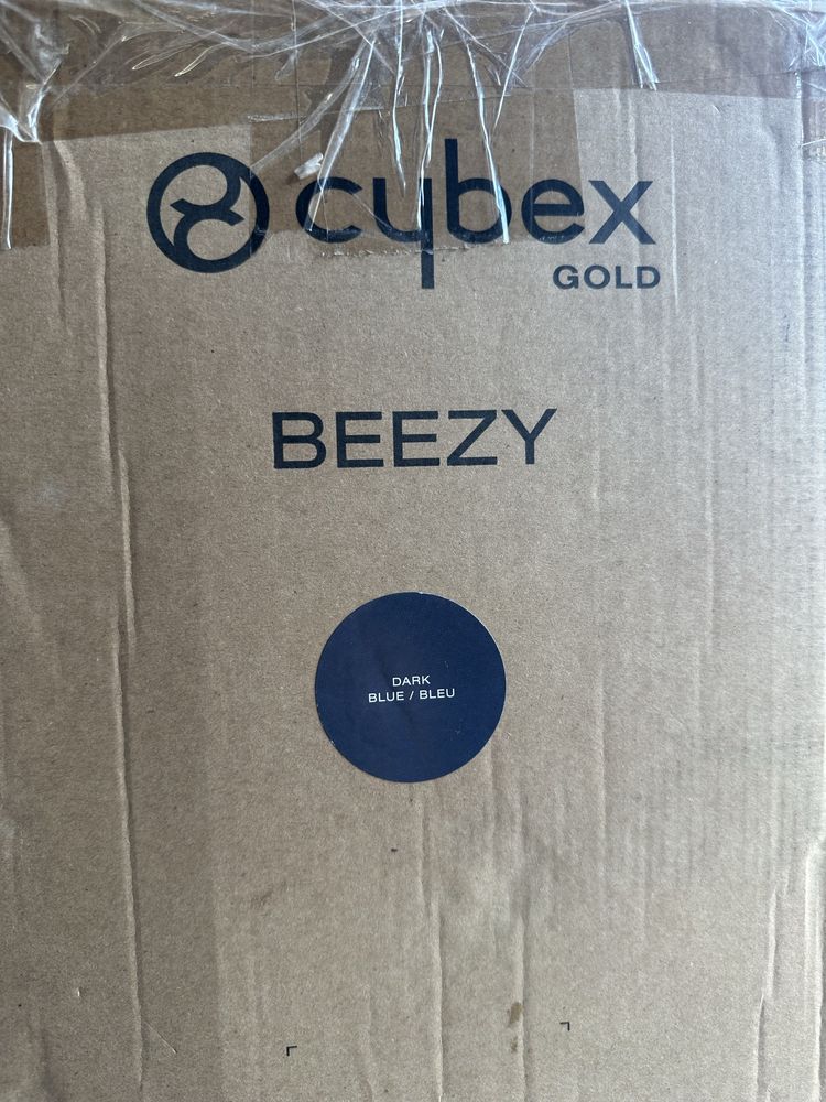 ЧИСТО НОВА Cybex Beezy 2 тъмно синя лятна детска колична