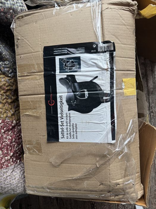 Șa din piele neagra Kerbl 17.5 inch