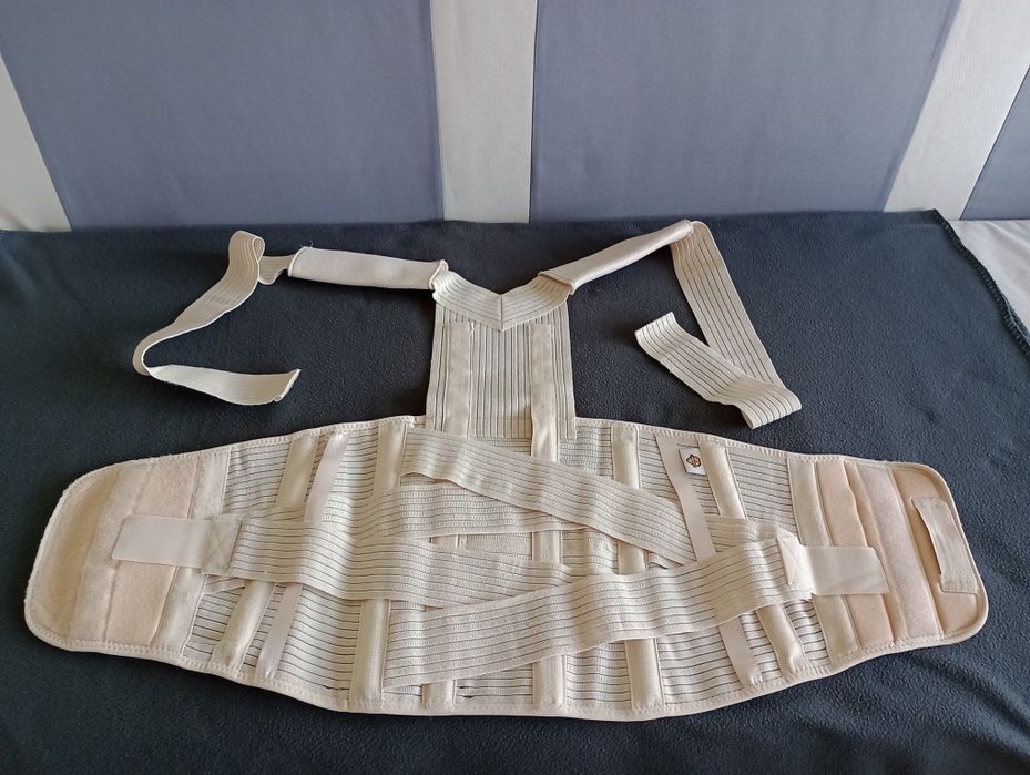 Колан за подържане на гръбнака и кръста