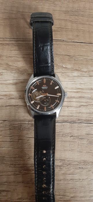 Механические часы с автоподзаводом