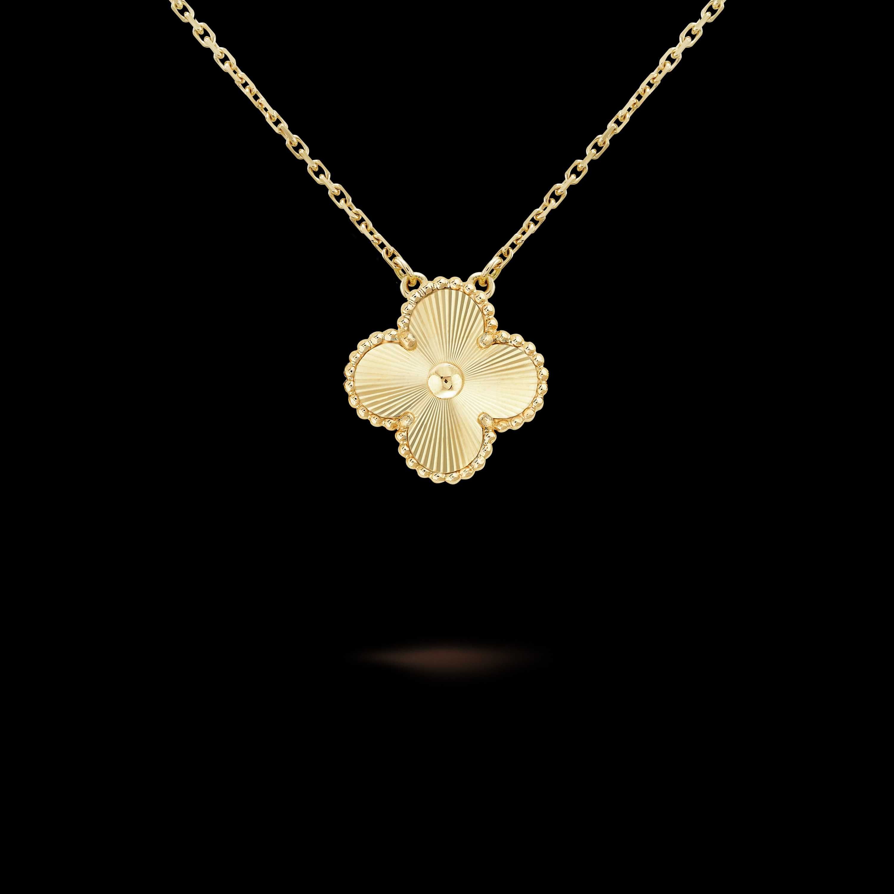 Van Cleef & Arpels VCA Rose Gold 1 Motif Alhambra Clover Дамско Колие