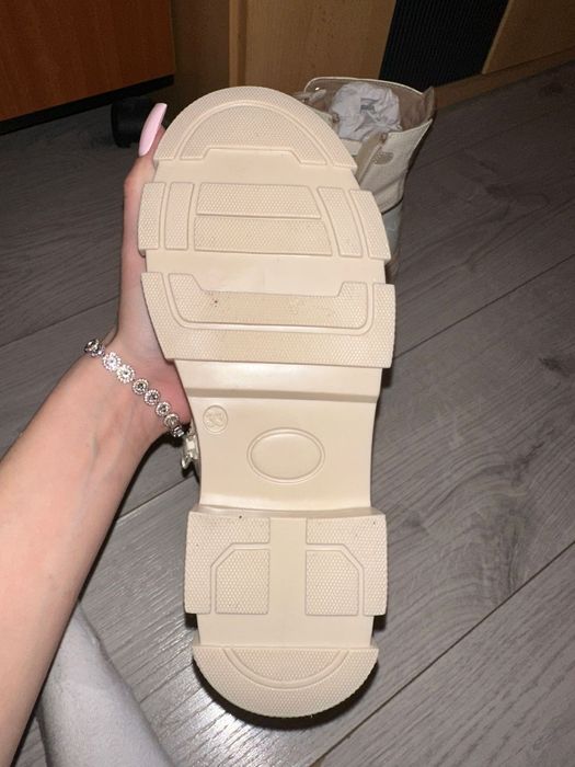 Vand botine piele fete marime 33