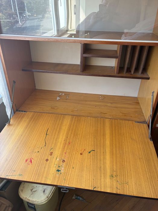 Три броя руски секции