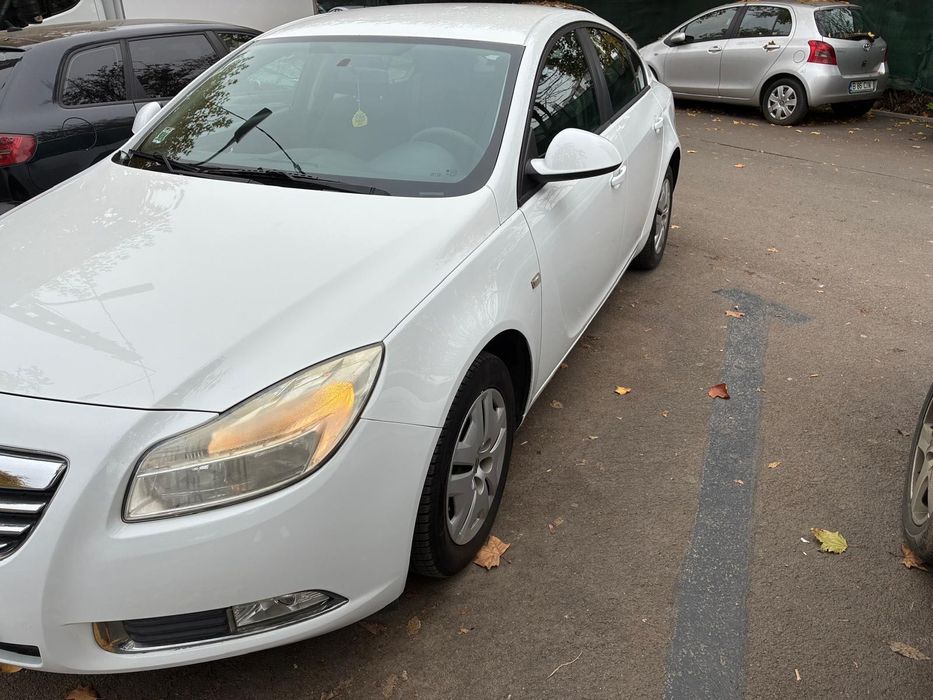 Vanzare autoturism Opel Insignia primul proprietar