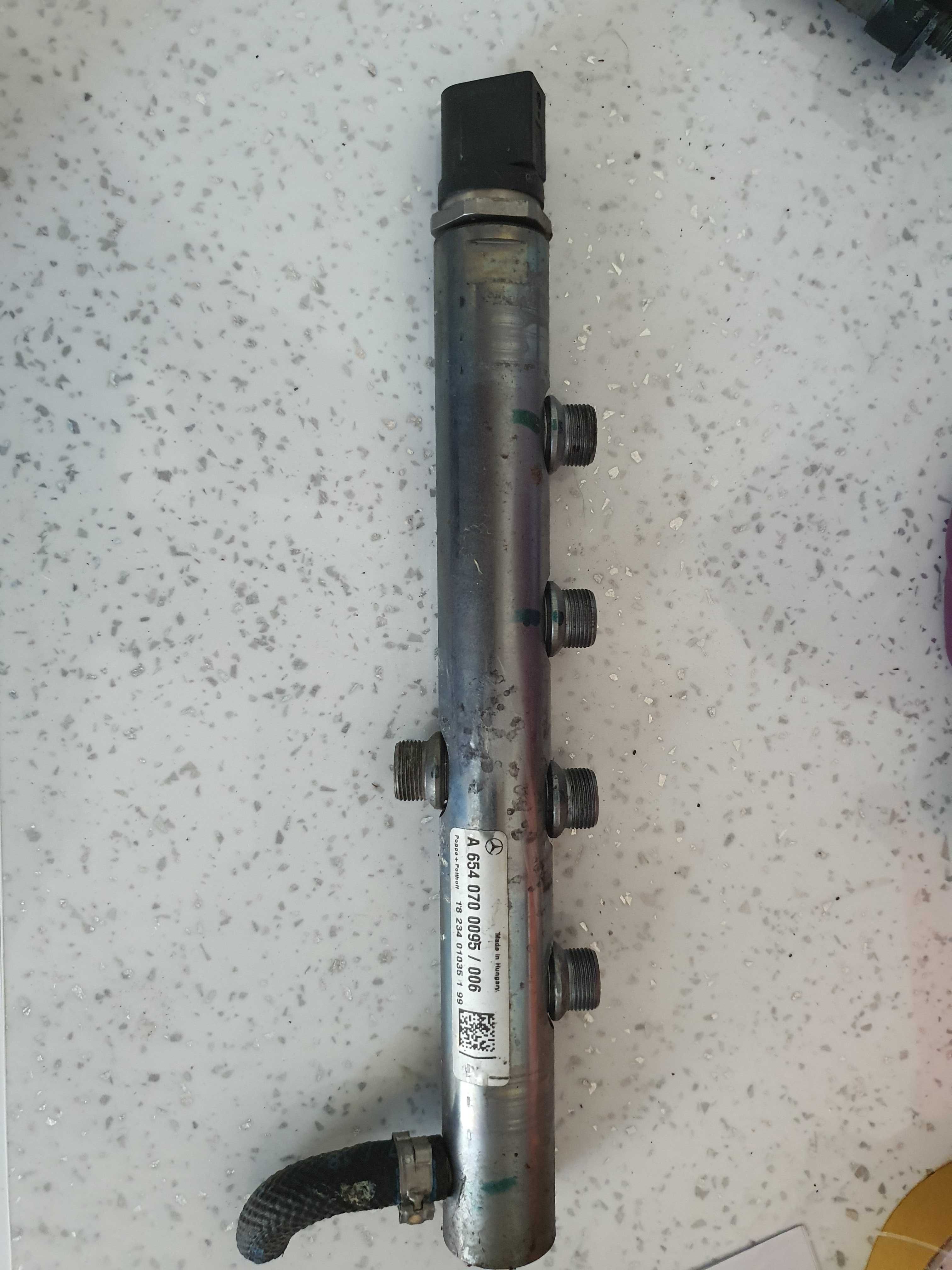 Injectoare Mercedes A6540700187