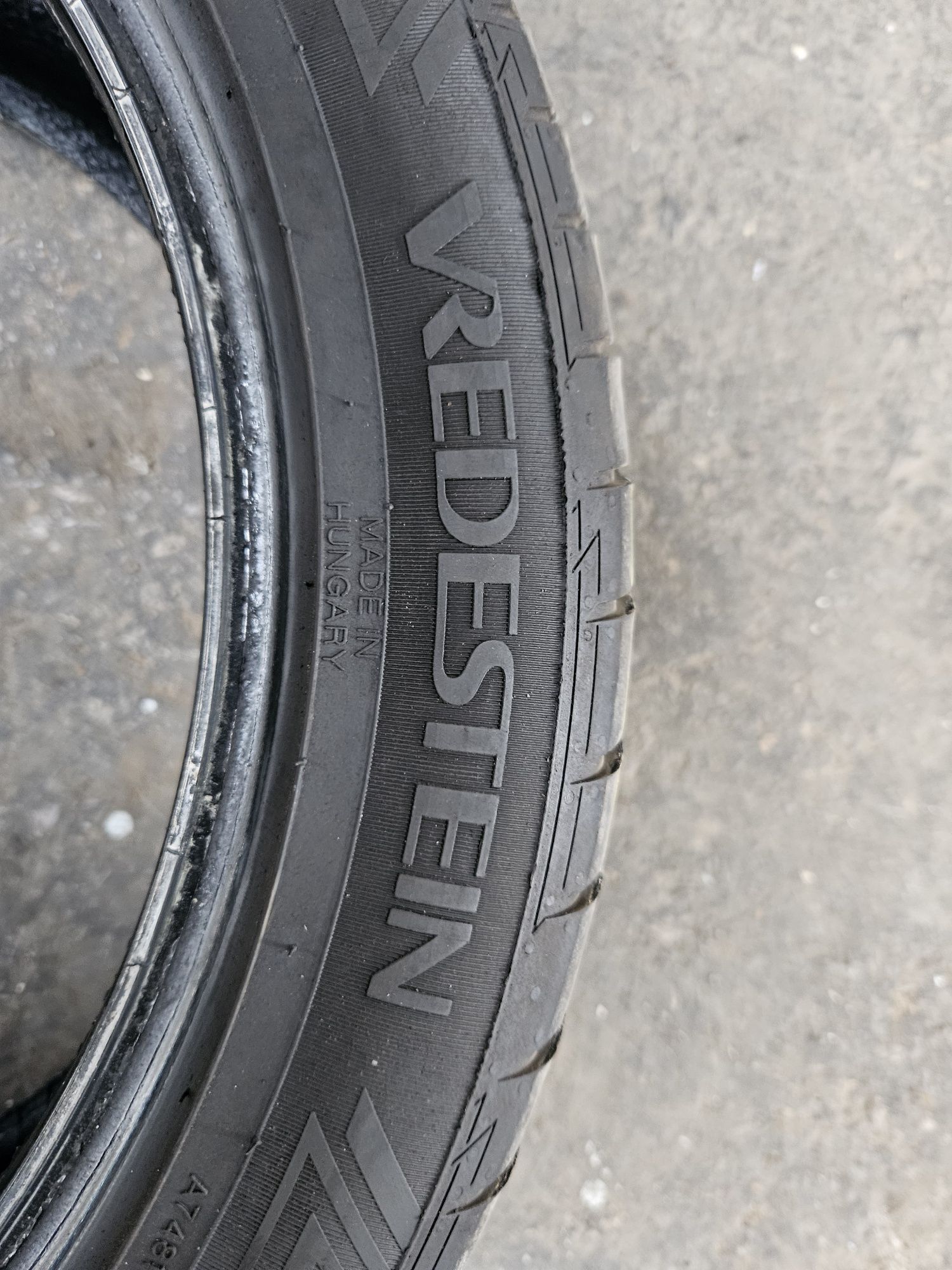 Продавам гуми 215/45/17
