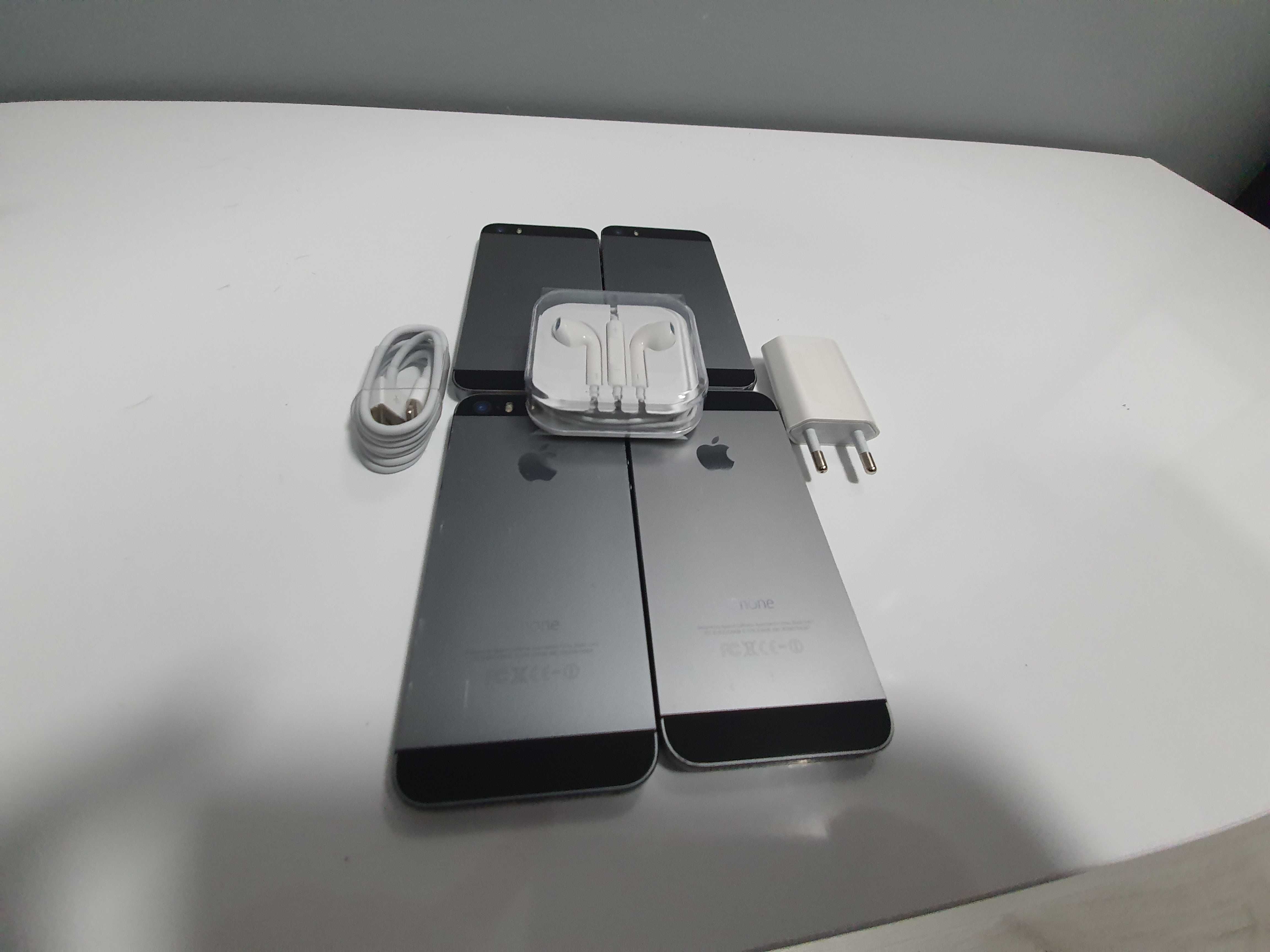 Apple iPhone 5S 16Gb Space Gray Фабрично отключен Айфон телефон