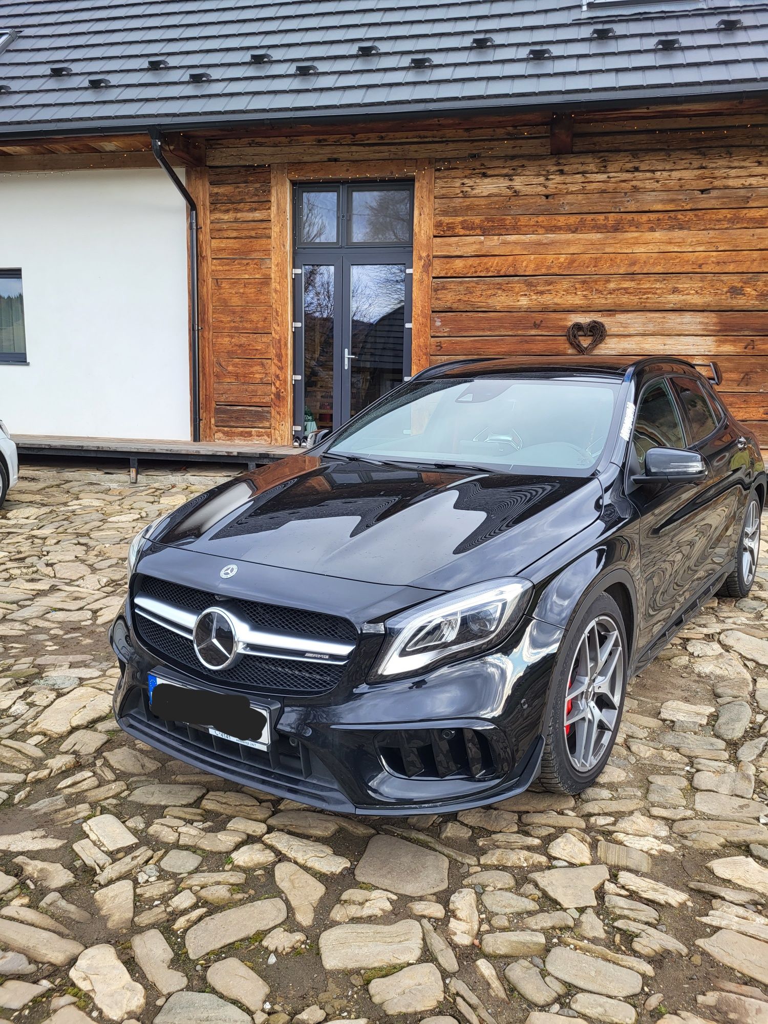 Mercedes GLA 45 AMG