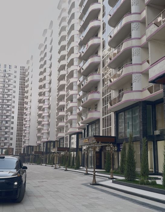 Продается 1 ком. квартира, коробка "Хонсарой" Юнусабад Орзулар.