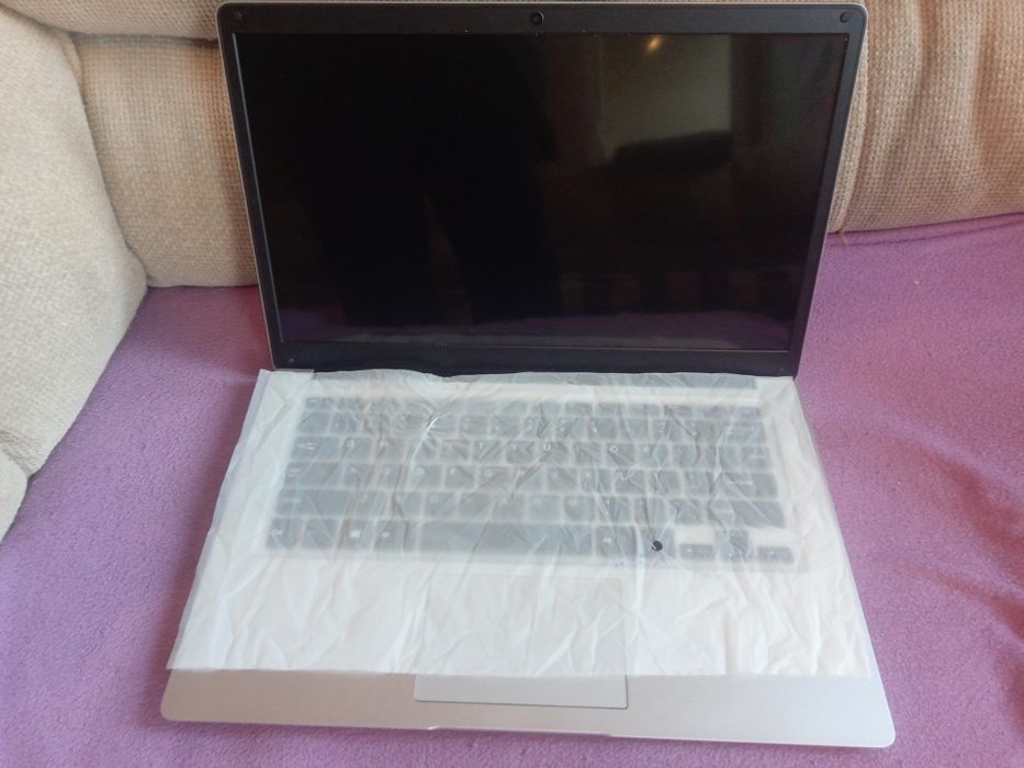 SmartBook 14in 6gb. ram За 10 Броя