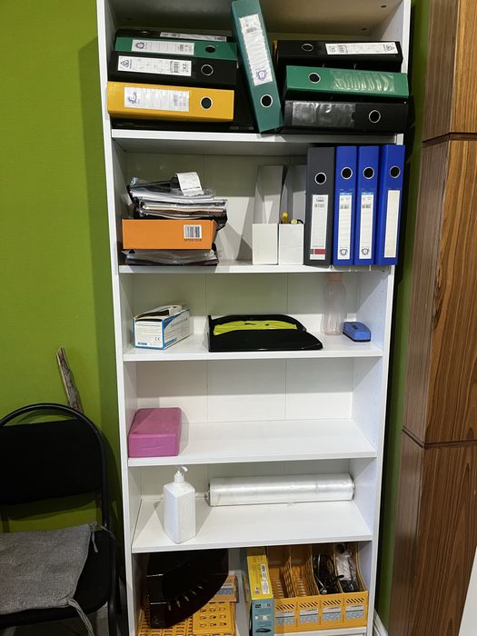 Продам стелаж удобно для офиса в хорошем состоянии