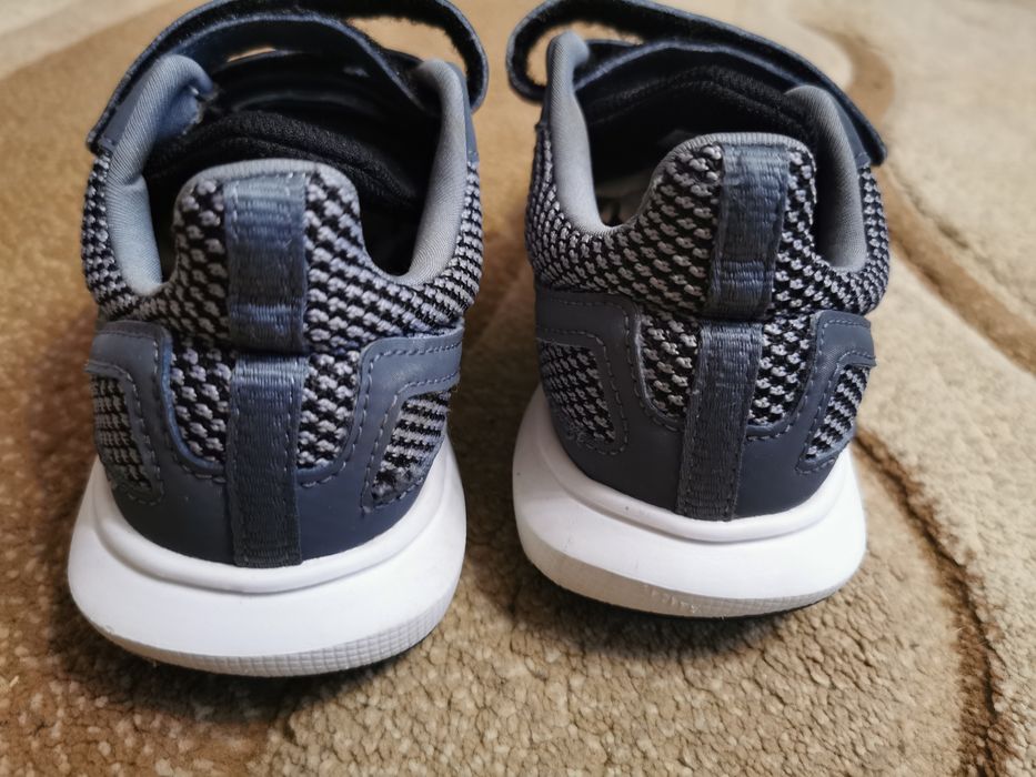 Adidași Adidas pânză