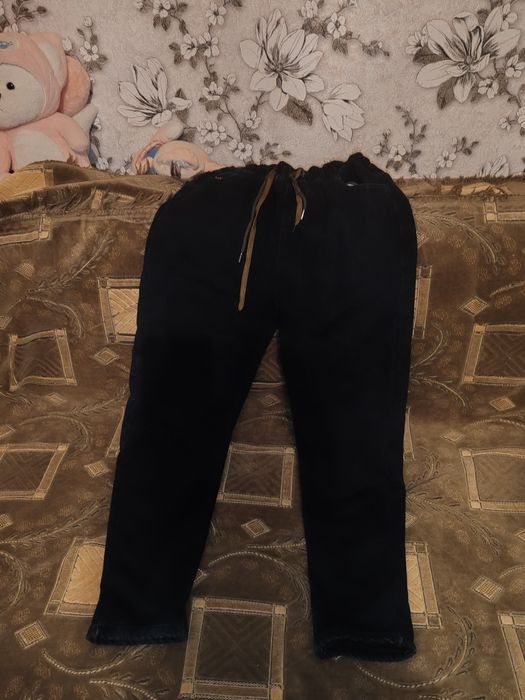 Продам новые джинцы зимние