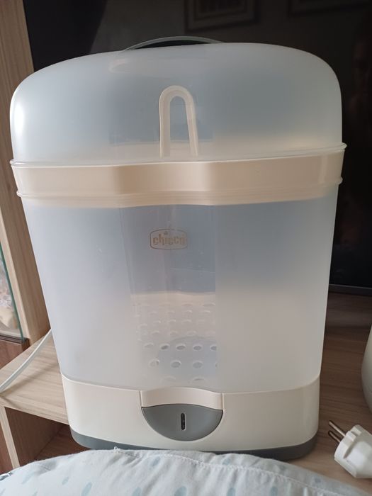 Стерилизатор за шишета 2 в 1 на Chicoo