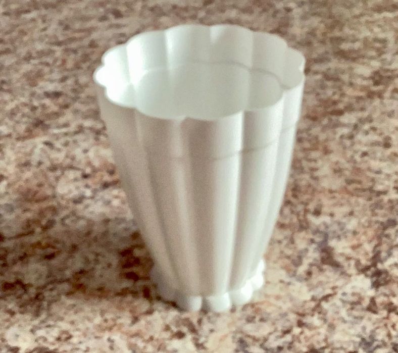 Горшок цветочный 1,5 л