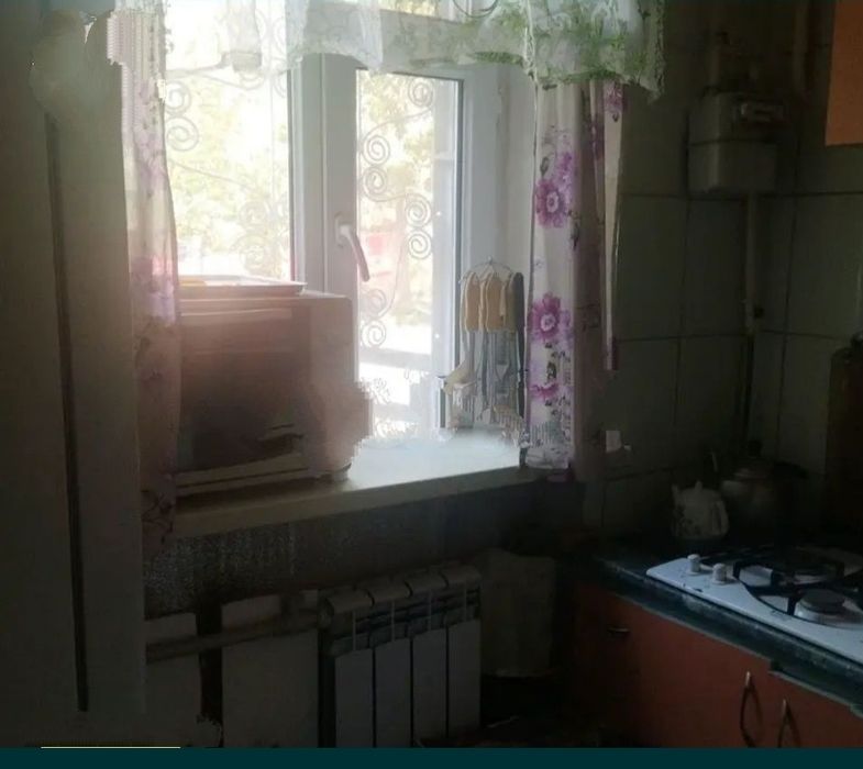 Продается 2 ком кв р-н 11 мкр 8,5 мл
