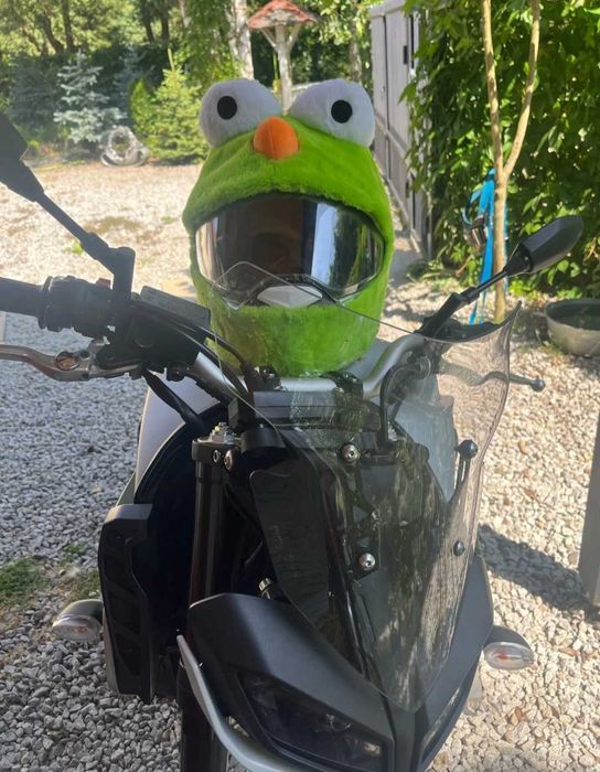 Забавен калъф за каска