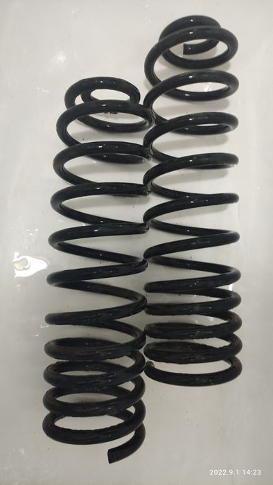 Пружины задние Фольксваген Б3,В4.