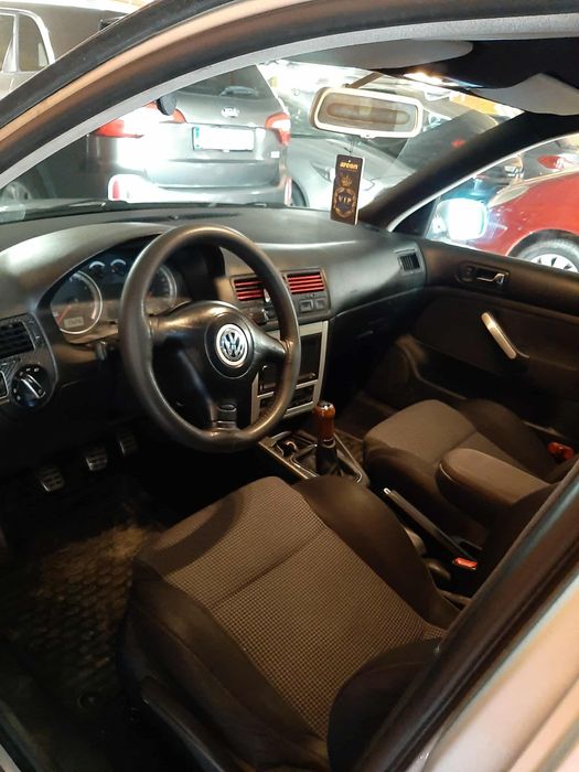 Vând/schimb  vw bora 1.9 tdi 6 trepte  116 cai AJM