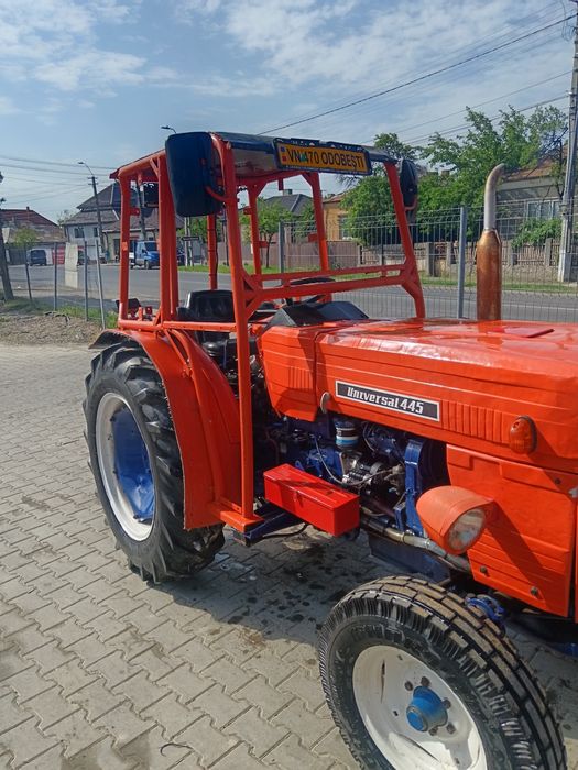 De vânzare tractor Viticol 445