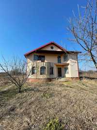 Vand casa si teren aferent sat Hagiesti, comuna Sinesti