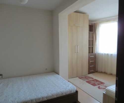 Двустаен имот в Сухата река