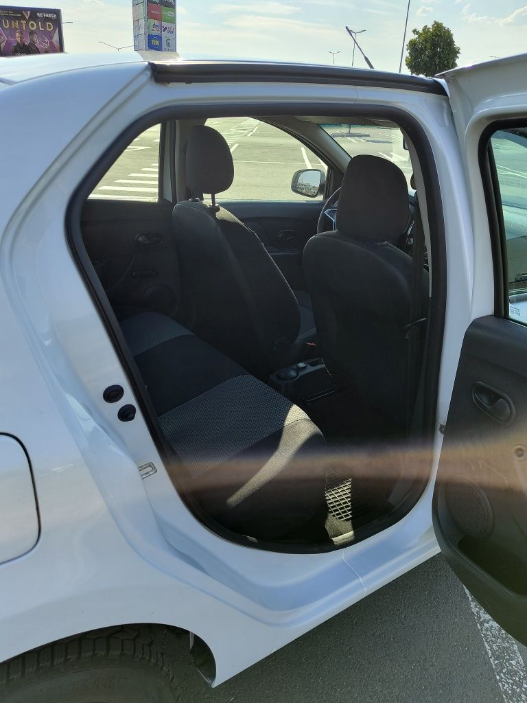 Vând Dacia Logan 2017 1.0 Sce GPL, A/C