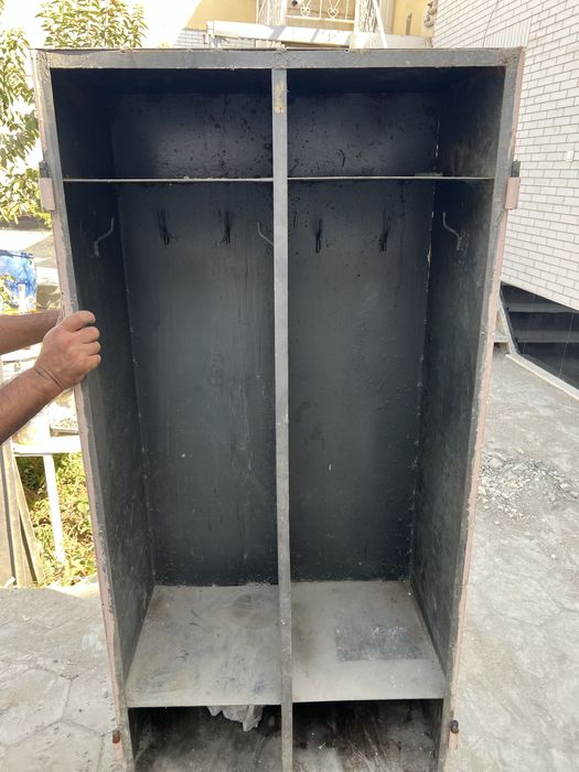 Железный сейф шкаф рост 2 метр
