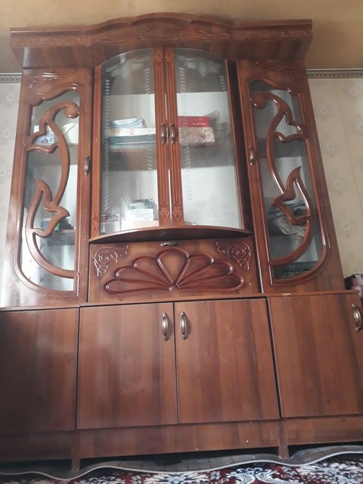 Mebel sotiladi holati alo darajada, narxi kelishiladi